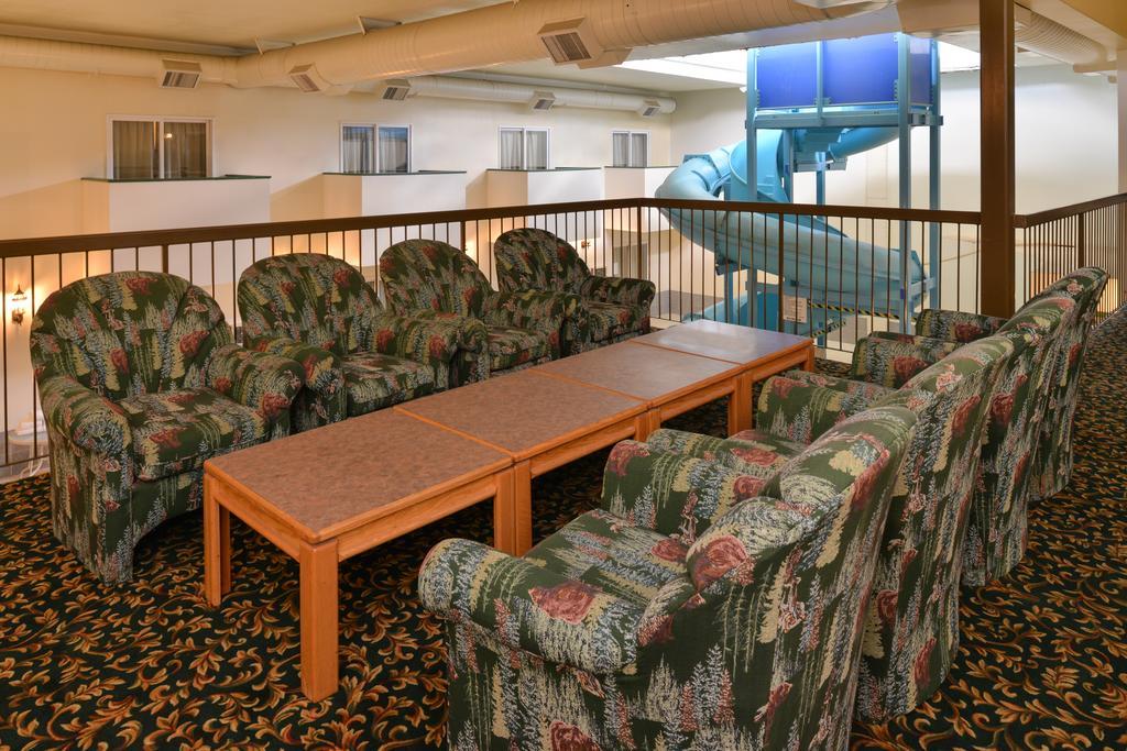 Canadas Best Value Inn Valemount Bagian luar foto